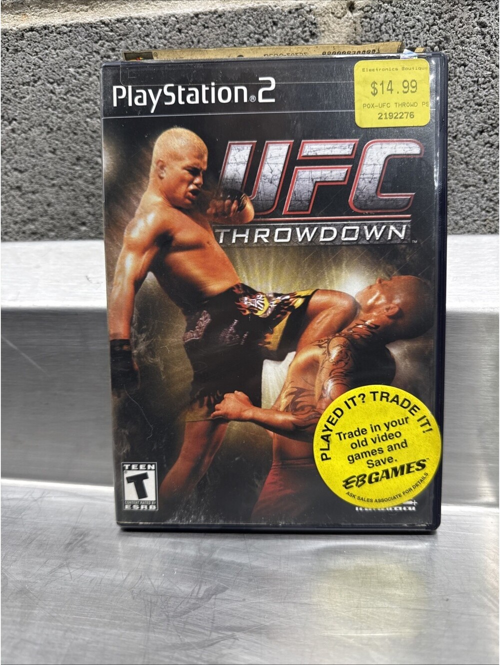 UFC Throwdown COMPLETE PlayStation 2 Video Game